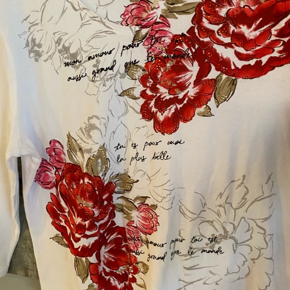 NWT Karen Scott 3/4 Sleeve T-Shirt with Beautiful Flowers and Print - Picture 7 of 11